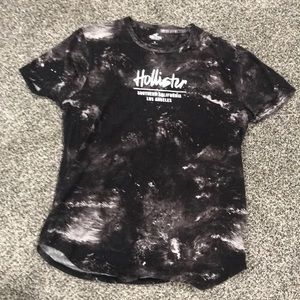 Men’s Hollister T-shirt
